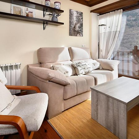Apartamento La Santeta De Aran Vielha Esterno foto