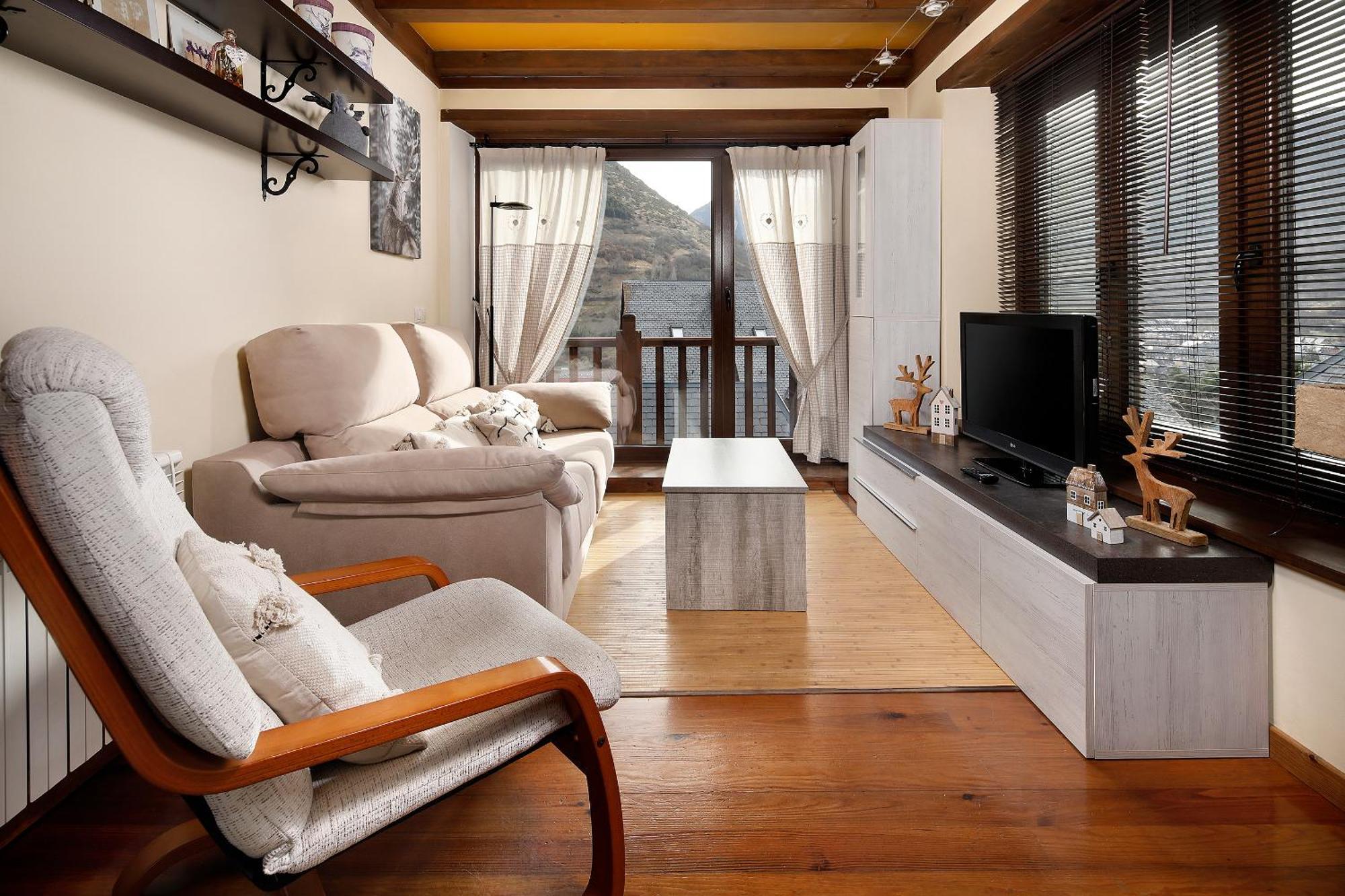 Apartamento La Santeta De Aran Vielha Esterno foto