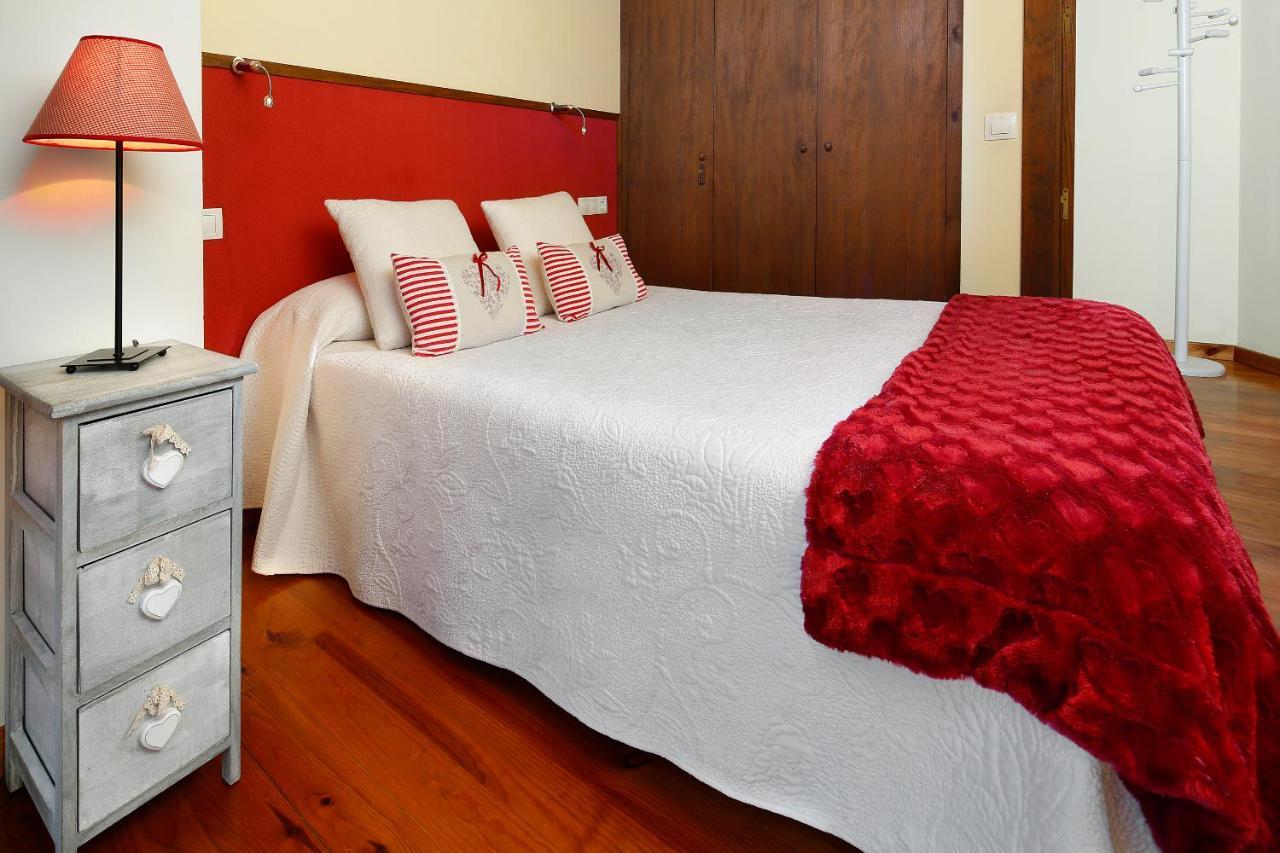 Apartamento La Santeta De Aran Vielha Esterno foto