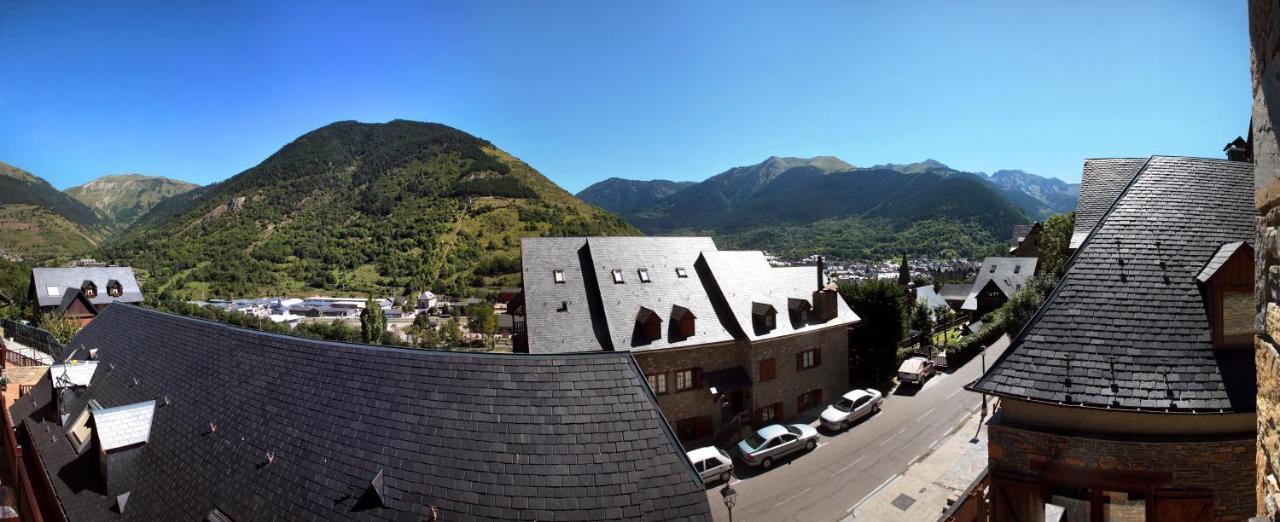 Apartamento La Santeta De Aran Vielha Esterno foto